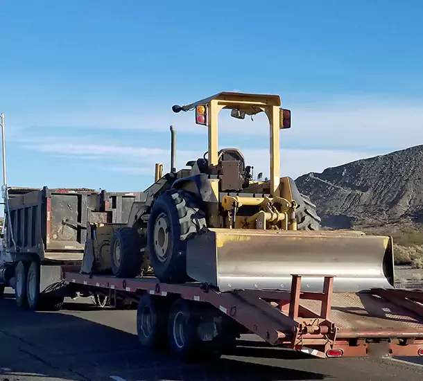 Las Vegas Construction Equipment Hauler: Your Trusted Construction Equipment Shipping Service