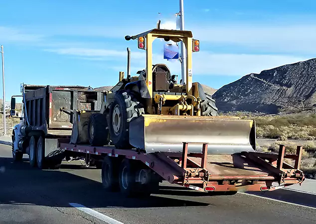 Why Choose Las Vegas Heavy Hauling Over Other Heavy Equipment Shipping Companies?